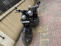 Chrome, Black Jawa 42 Bobber Dual Channel ABS