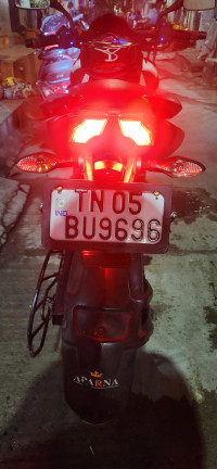 White Bajaj Pulsar 200 NS