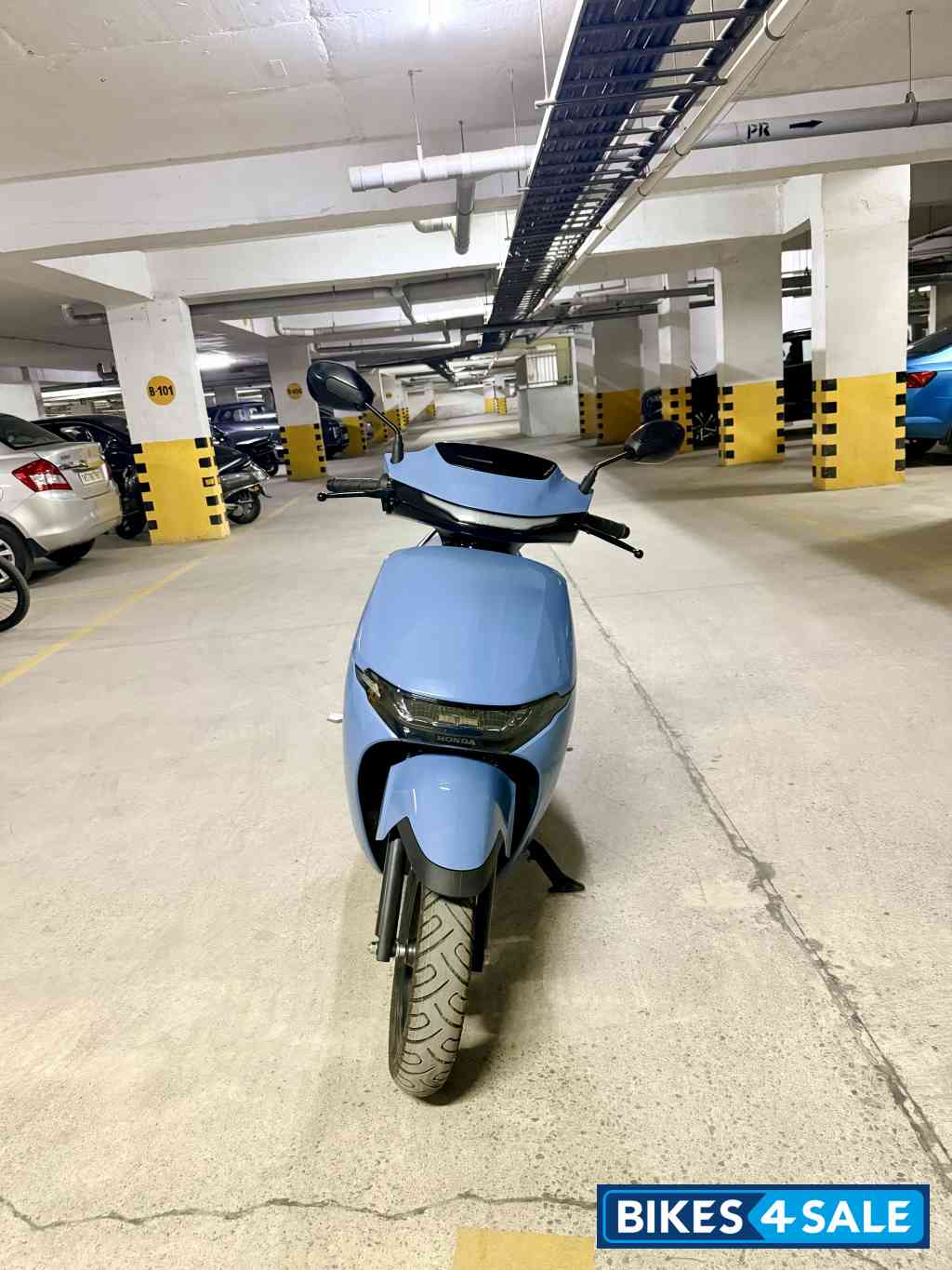 Blue Honda Activa e