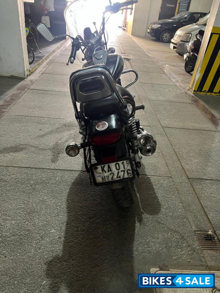 Bajaj Avenger Cruise 220 Bajaj Avenger Cruise 220