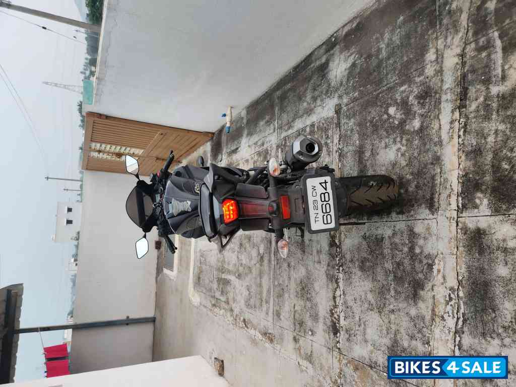 Dark Knight Yamaha YZF R15 V3