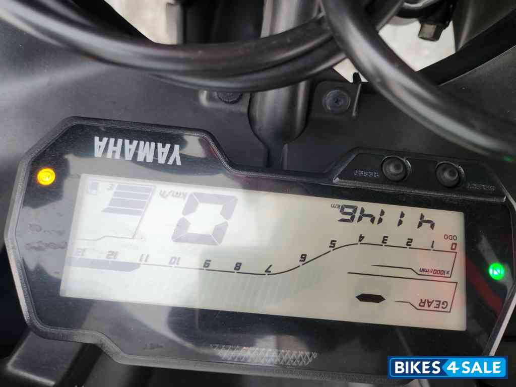 Dark Knight Yamaha YZF R15 V3