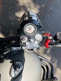 Gun Metal Grey Royal Enfield Classic Gunmetal Grey