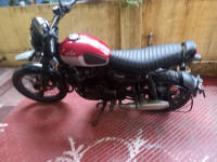 Yezdi Scrambler Dual Tone 2022 Model