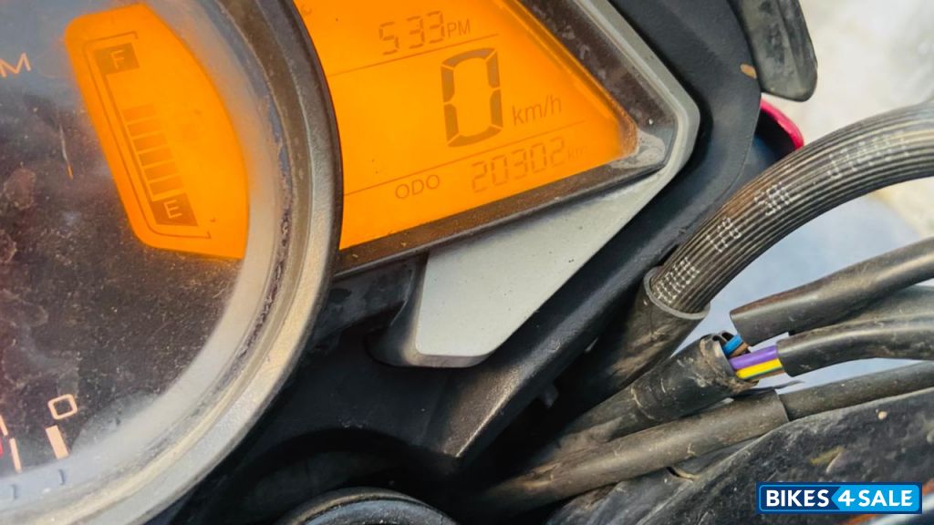 Tosca Red Bajaj Pulsar 200 NS