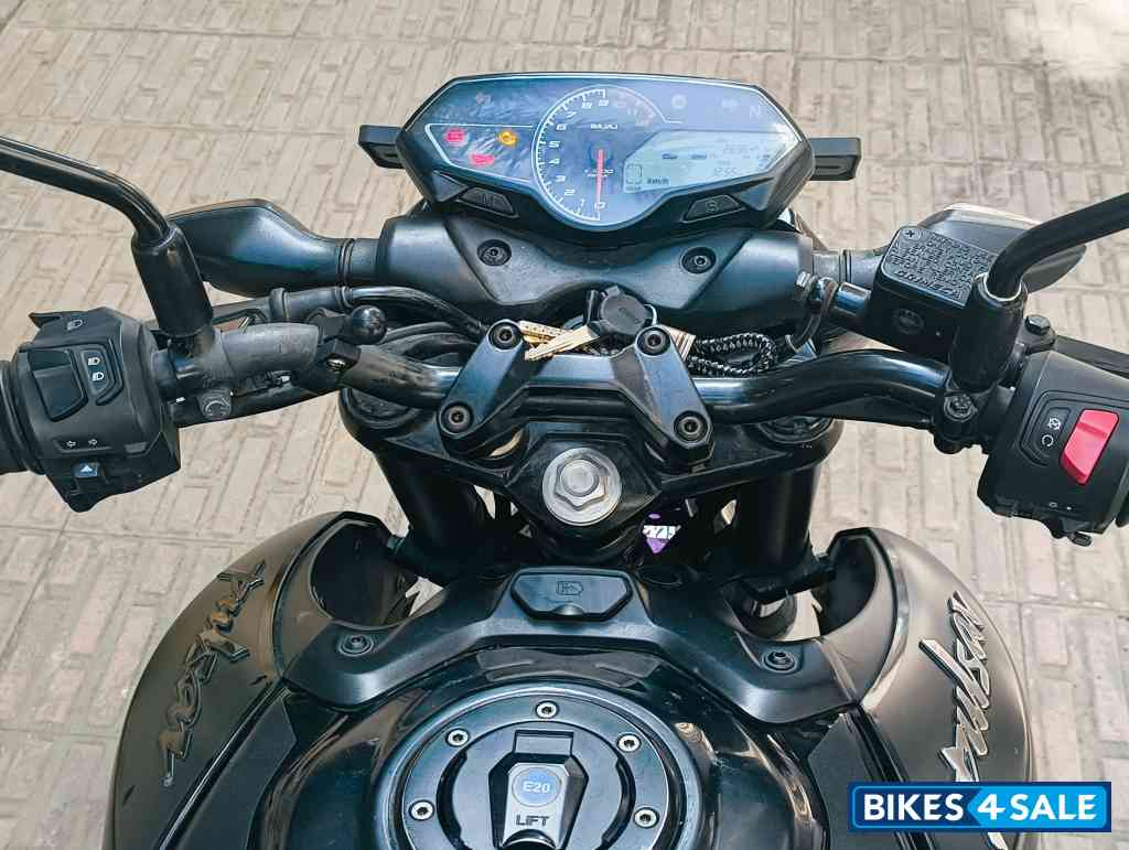 Black Bajaj Pulsar N160 Dual Channel ABS