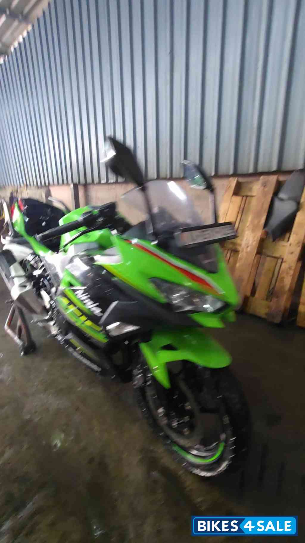 Green (krt Edition) Kawasaki Ninja 400 Green (krt Edition) Kawasaki Ninja 400