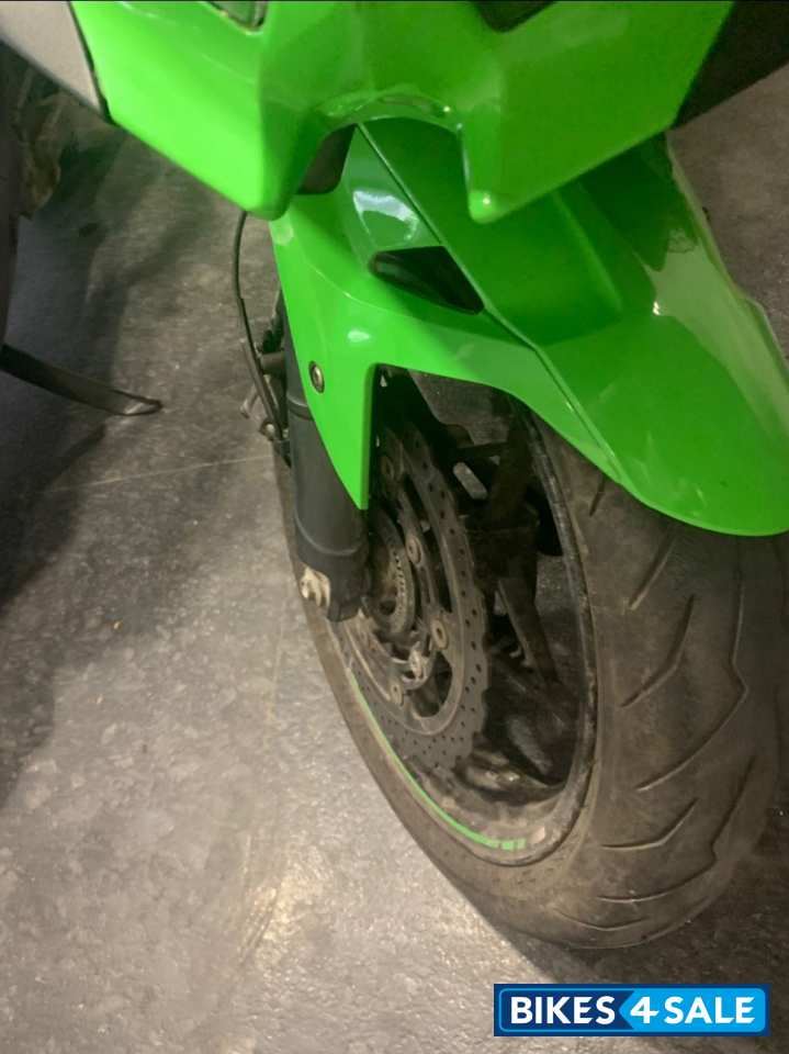 Green (krt Edition) Kawasaki Ninja 400 Green (krt Edition) Kawasaki Ninja 400
