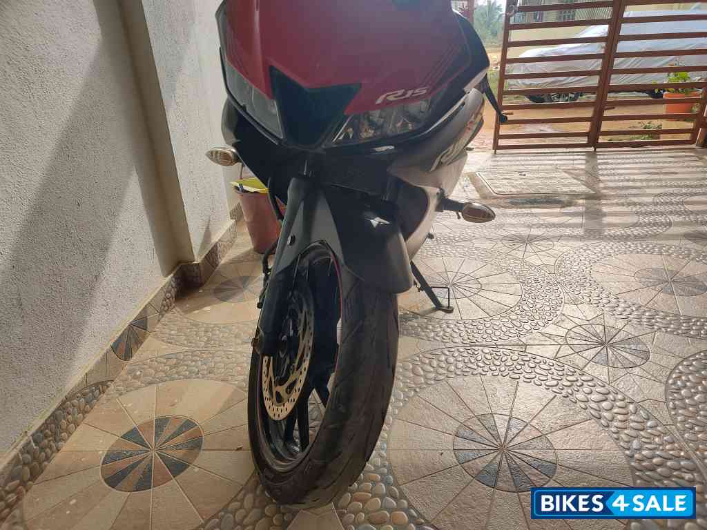 Yamaha YZF R15 V3
