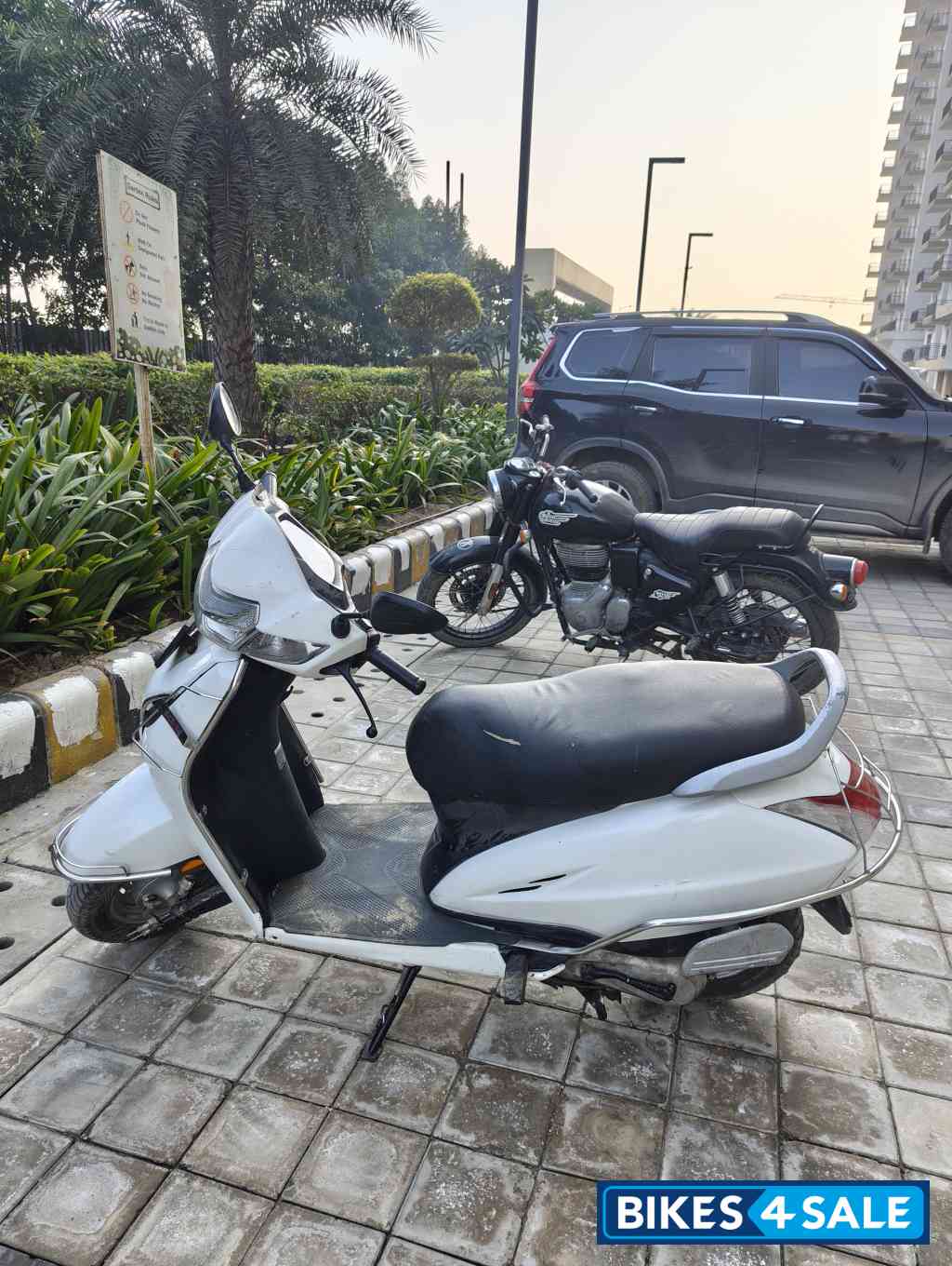 White Honda Activa 5G White Honda Activa 5G