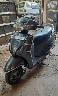 Grey Honda Activa
