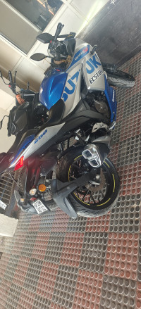 Blue Suzuki Gixxer SF 250 BS6