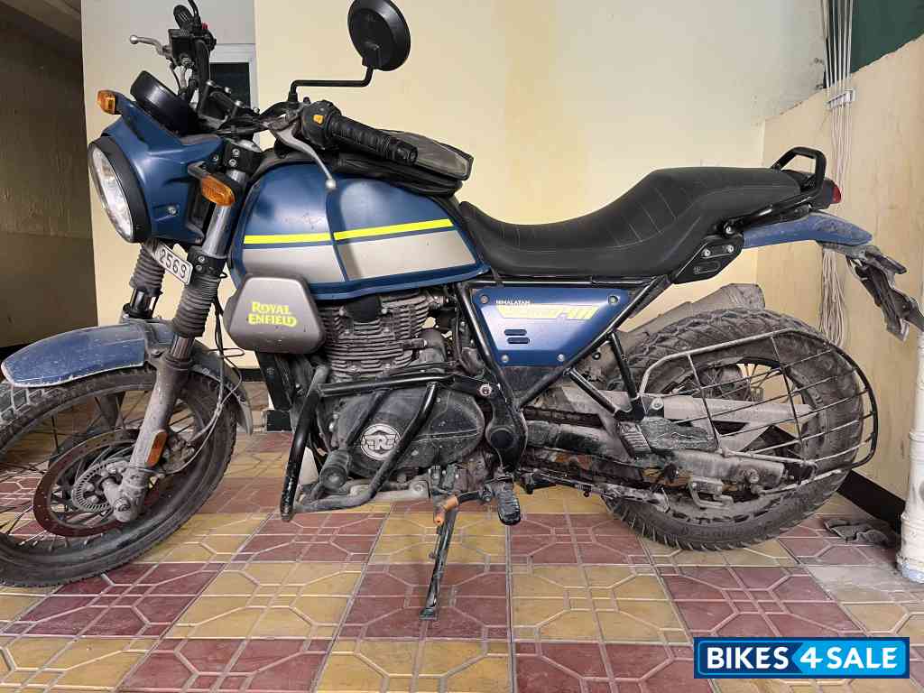 Navy Blue Royal Enfield Scram 411