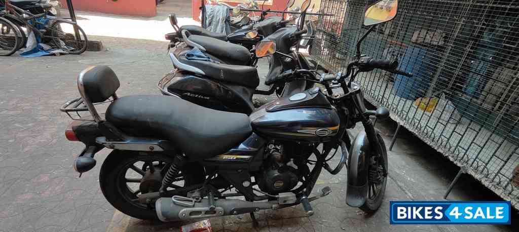 Bajaj Avenger Street 150