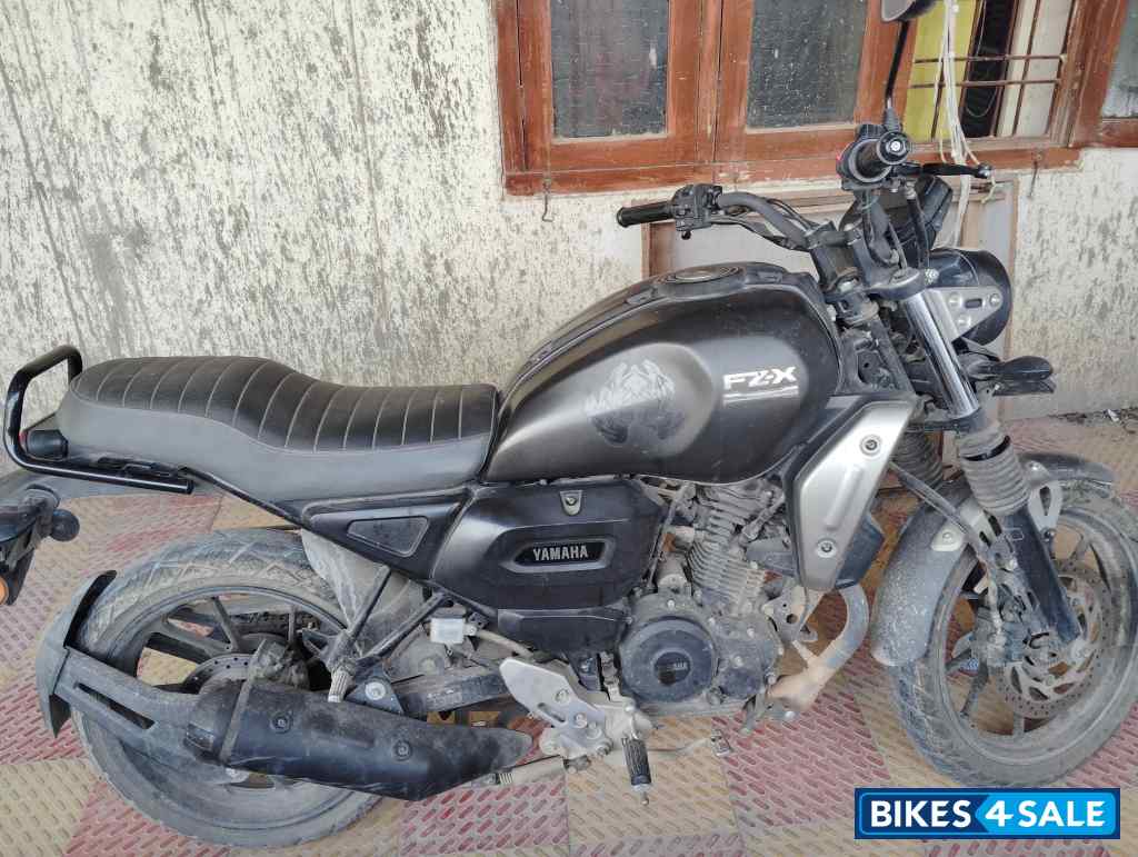 Yamaha FZ-X