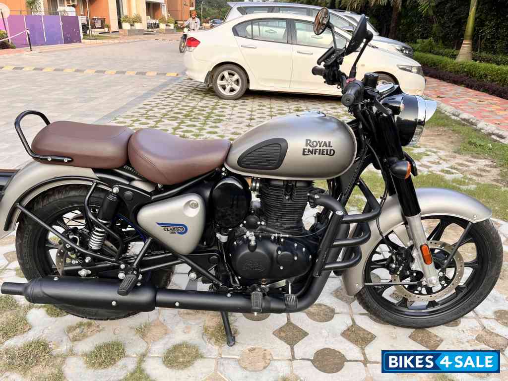 Royal Enfield Classic 350 Dual Channel BS6