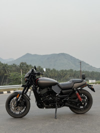 Harley Davidson Street Rod