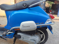 Vespa SXL 125