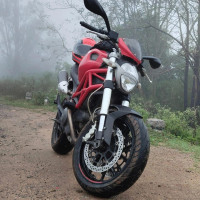 Ducati Monster 796