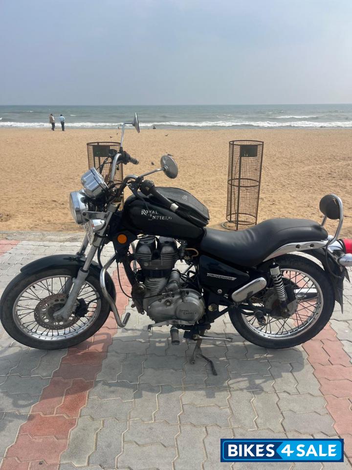 Mc Black Royal Enfield Thunderbird TwinSpark 350