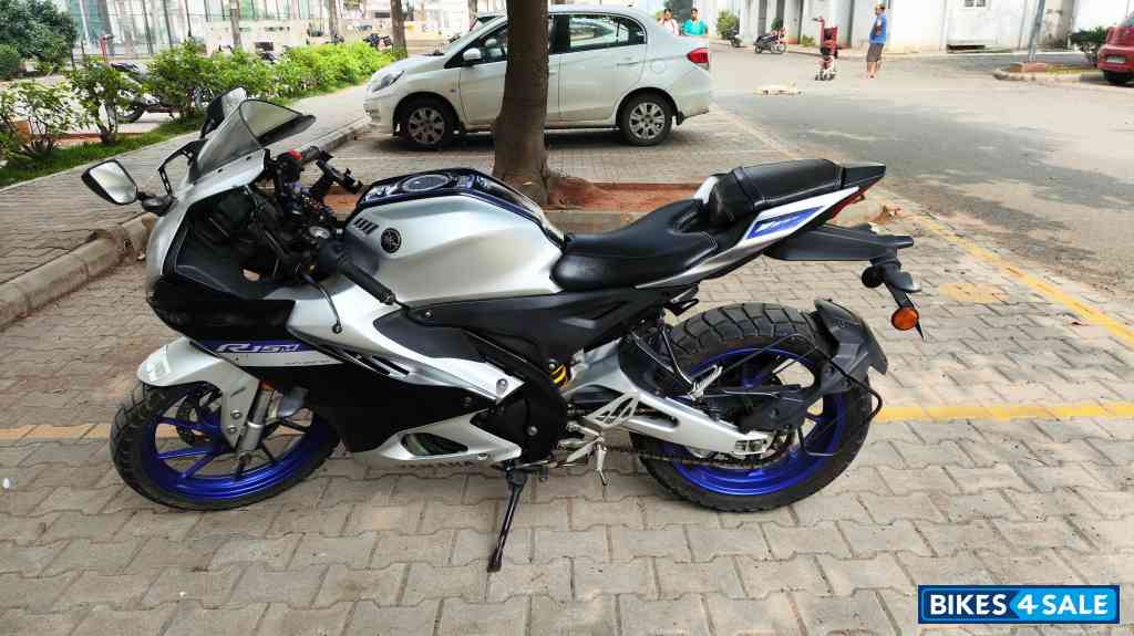 Grey R15m Yamaha R15M