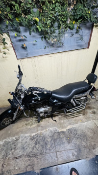 Bajaj Avenger 220 DTS-i