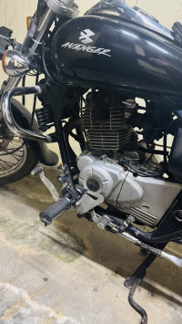 Bajaj Avenger 220 DTS-i