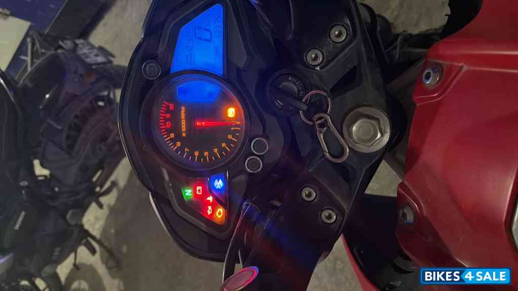 Bajaj Pulsar NS200