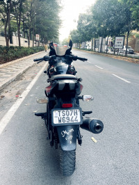 Bajaj Pulsar 220 DTSFi