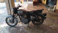 Gun Metal Grey Royal Enfield Classic Gunmetal Grey