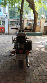 Gun Metal Grey Royal Enfield Classic Gunmetal Grey