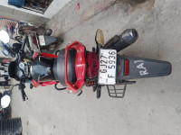 Red Honda CBF Stunner