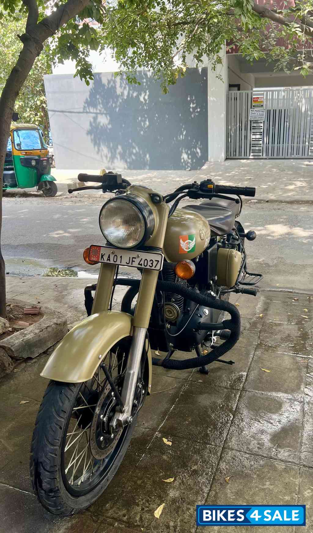 Royal Enfield Classic Signals Stormrider Sand