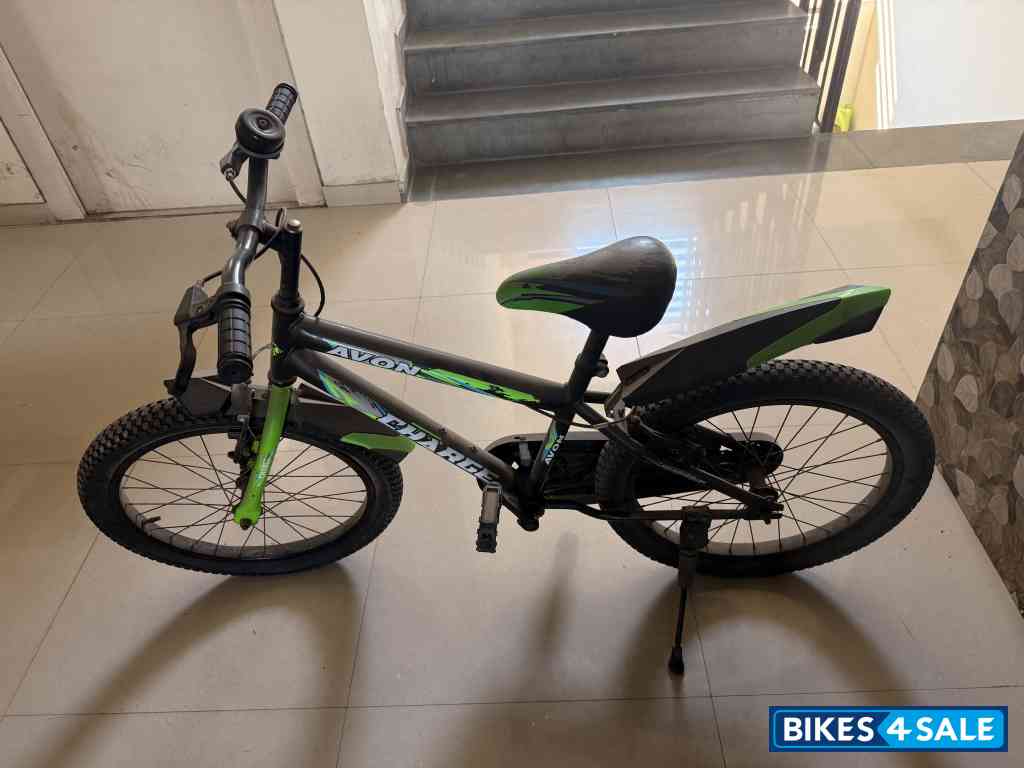 Bicycle  Avon Charge