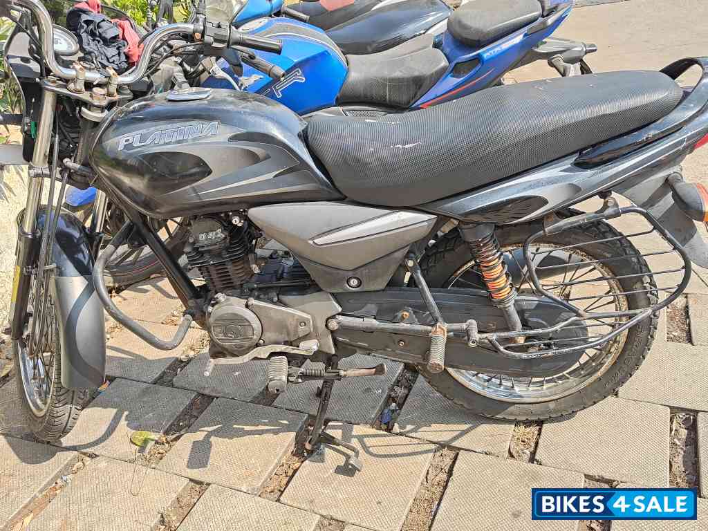 Bajaj Platina 100