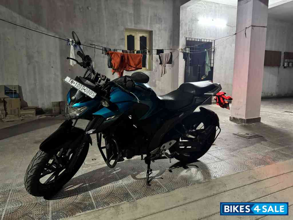 Astra Blue Yamaha FZ25