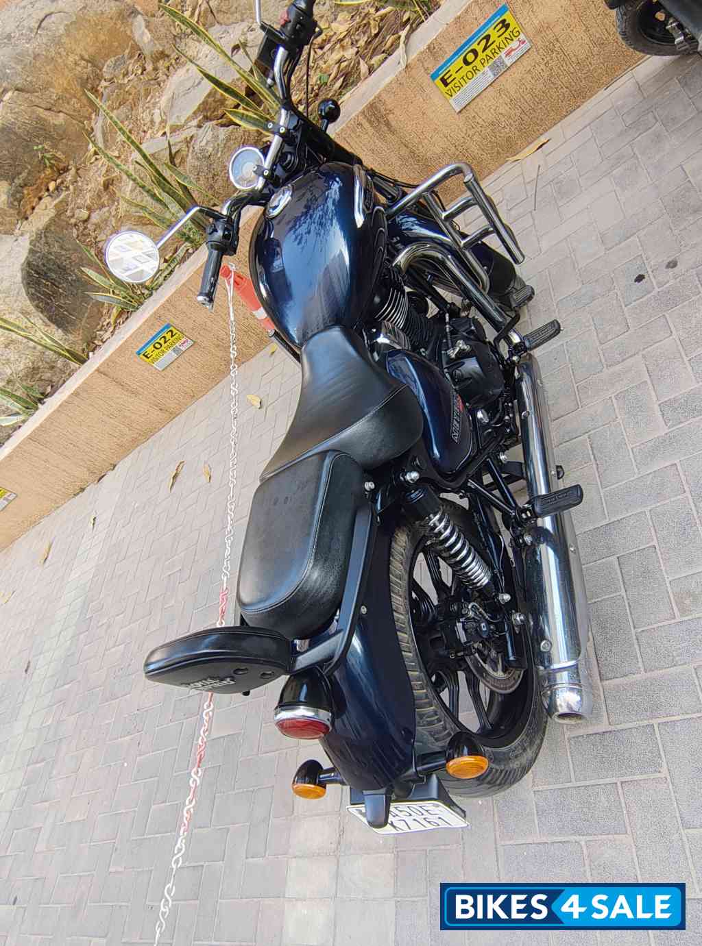 Royal Enfield Meteor 350 Stellar