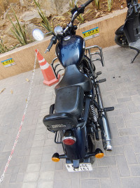 Royal Enfield Meteor 350 Stellar