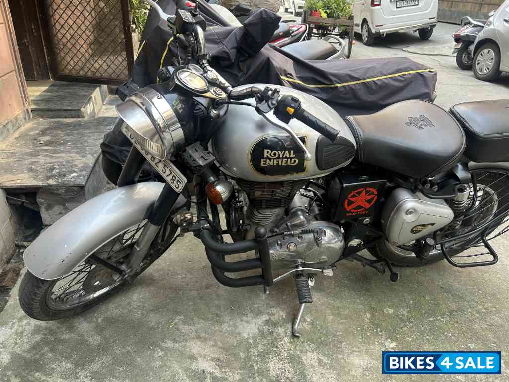 Royal Enfield Classic 350