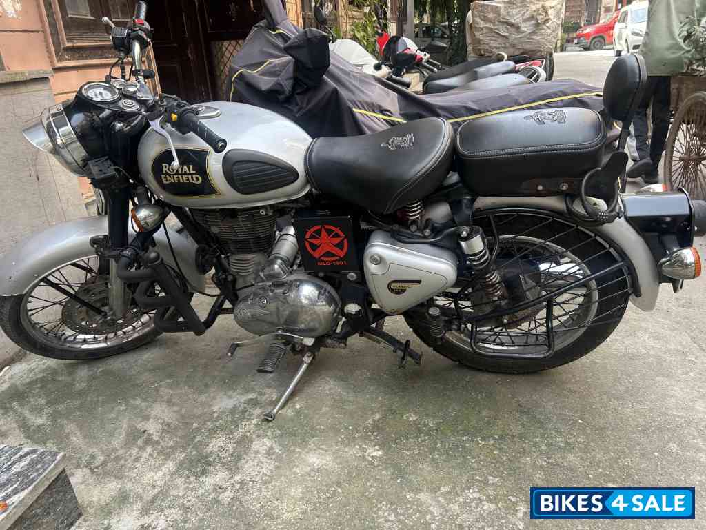 Royal Enfield Classic 350