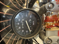 Bajaj Avenger 220 DTS-i