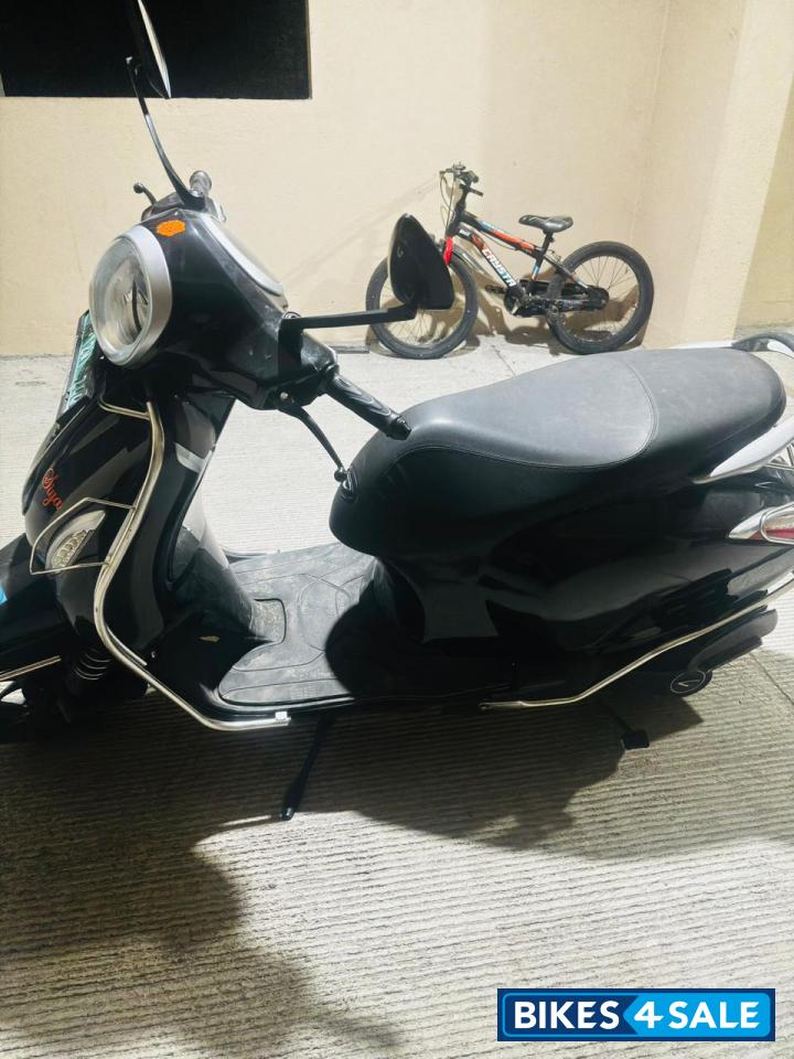 Black Bajaj Chetak Urbane