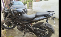Black Bajaj Pulsar NS200