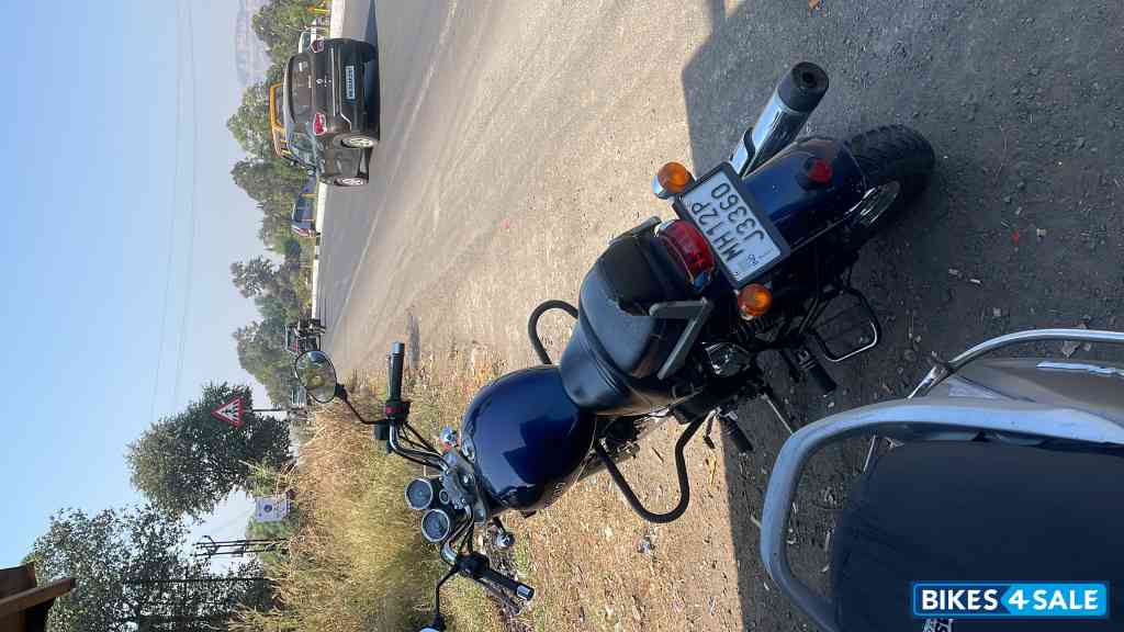 Marine Blue Royal Enfield Thunderbird 350