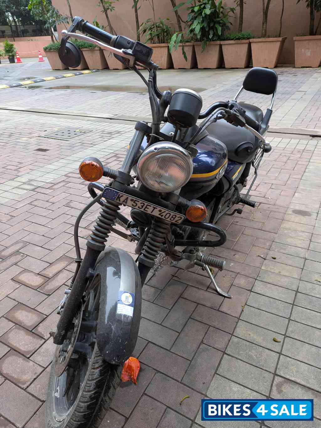 Bajaj Avenger Street 150