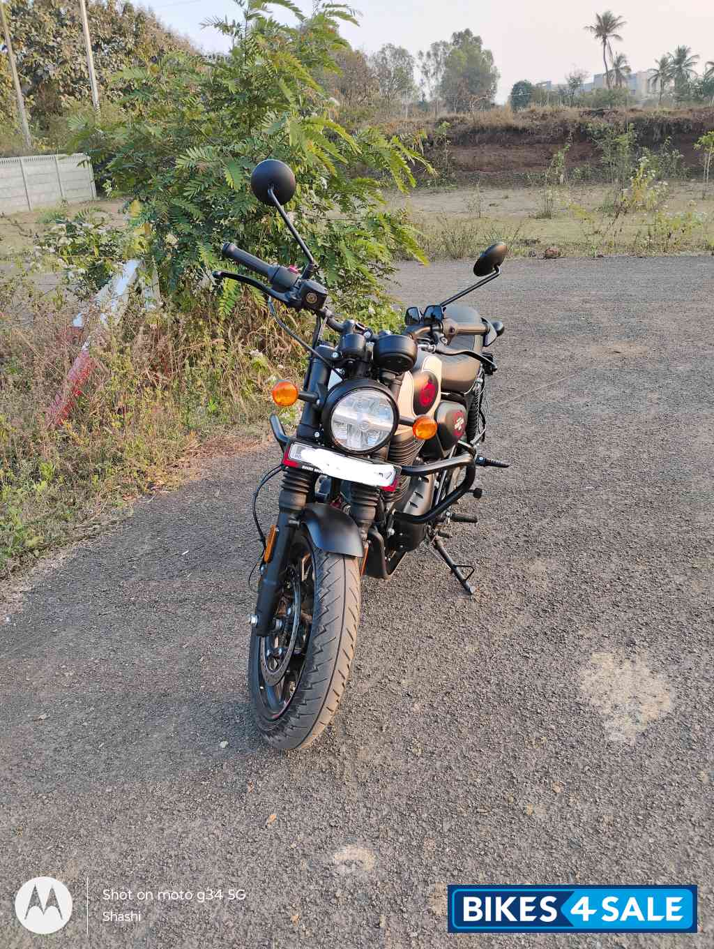 Tokyo Black Royal Enfield Hunter 350 2025