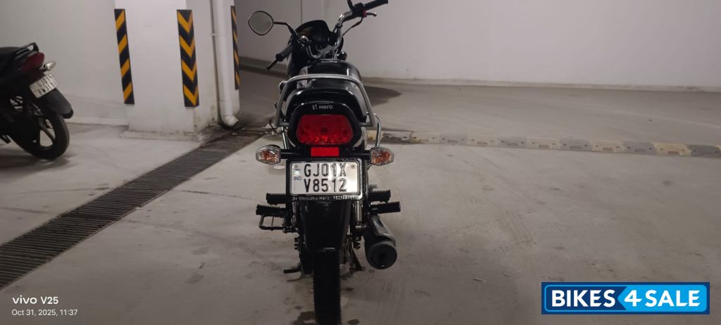 Black/blue Hero HF Deluxe BS6