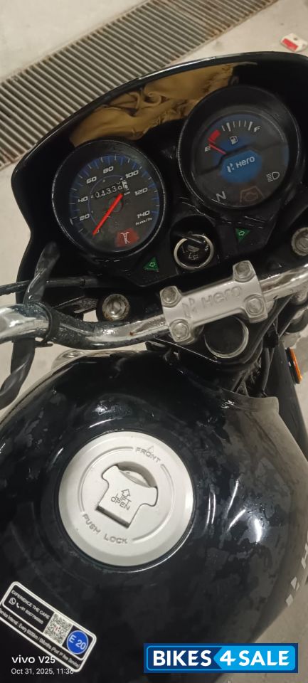 Black/blue Hero HF Deluxe BS6