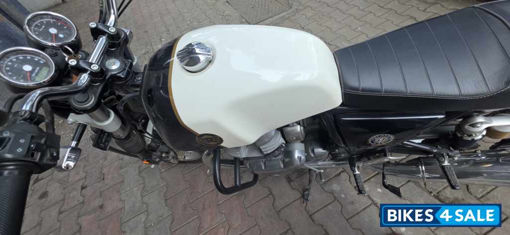 Dux Deluxe Royal Enfield Continental GT 650