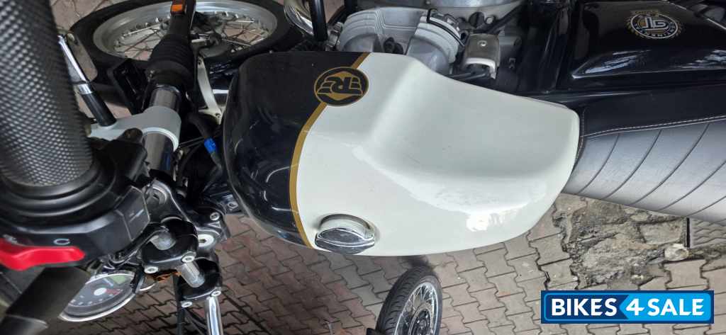 Dux Deluxe Royal Enfield Continental GT 650